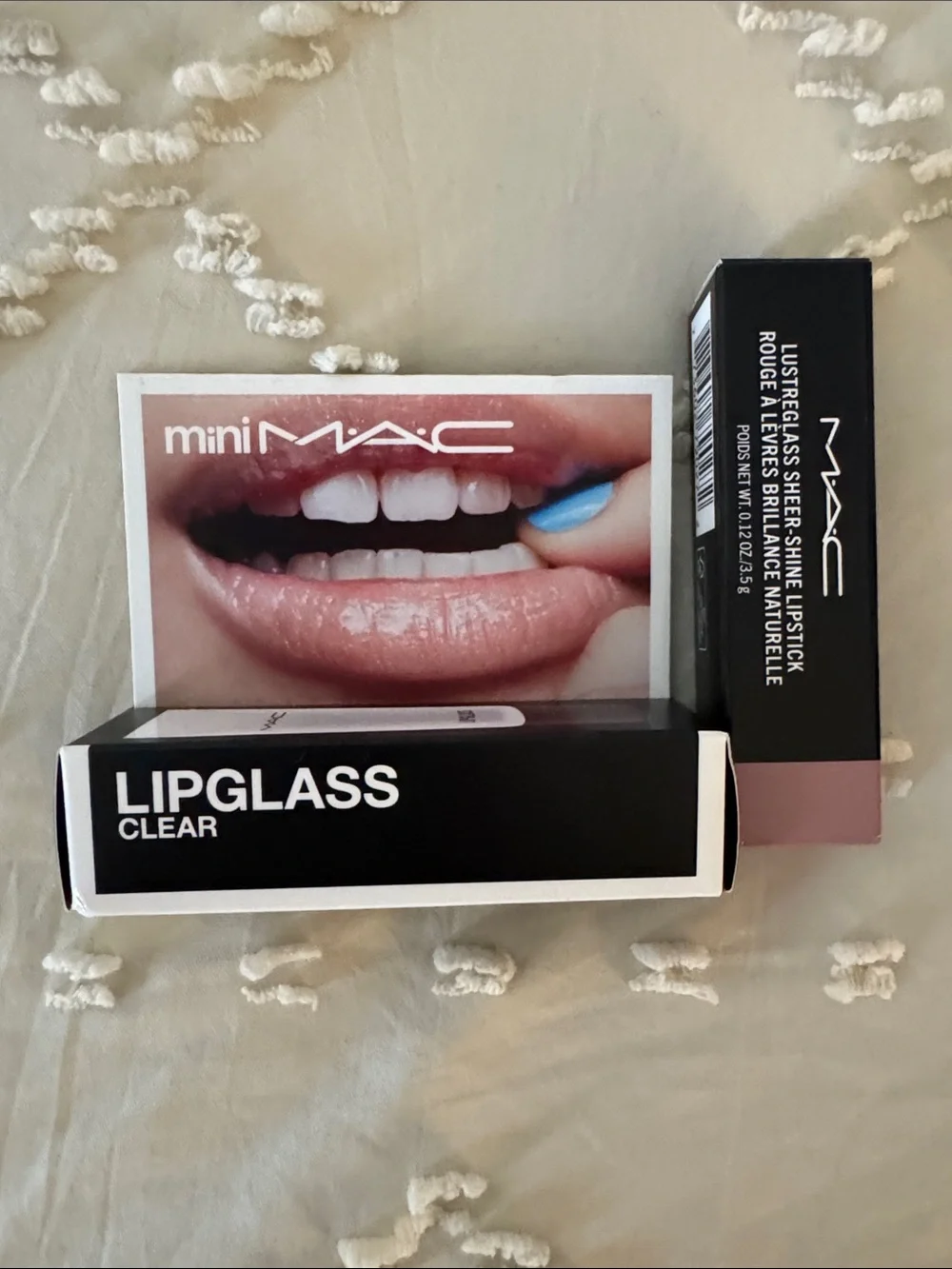 BNIB MAC NOT HUMBLE JUST BRAGGING + MINI LIPGLASS